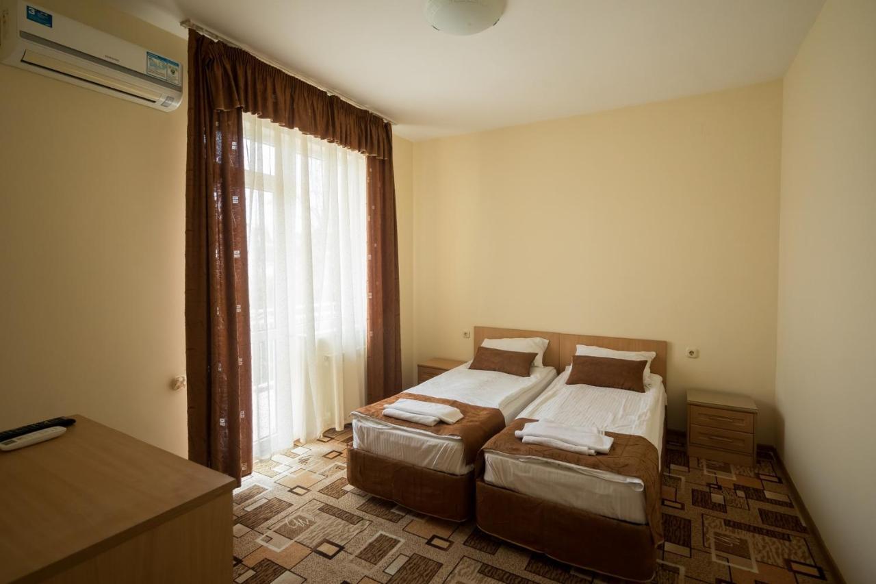 Rostov Hotel Adler Exteriér fotografie